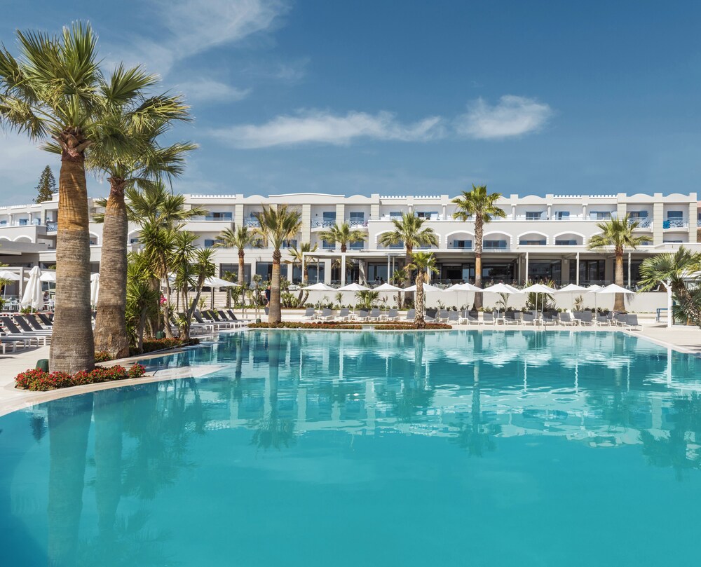 Mitsis Rodos Village Beach Hotel Spa All Inclusive In Rhodes Hotel Rates Reviews On Orbitz