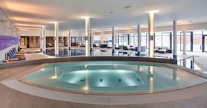 3 indoor pools, 2 outdoor pools