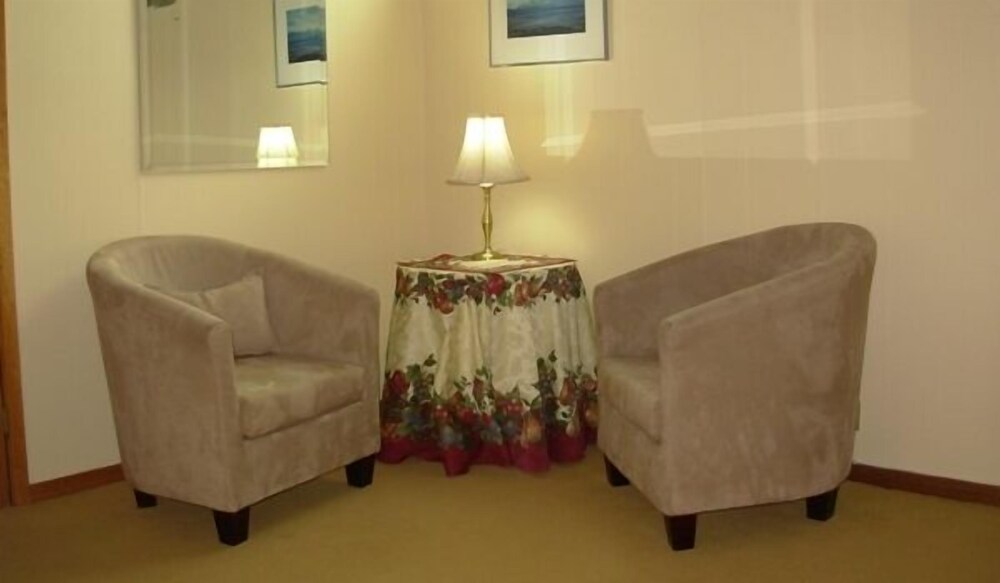 Bathurst Heights Bed and Breakfast