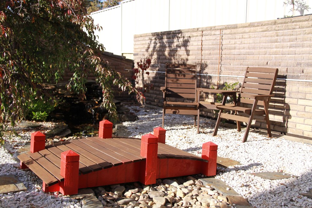 Bathurst Heights Bed and Breakfast