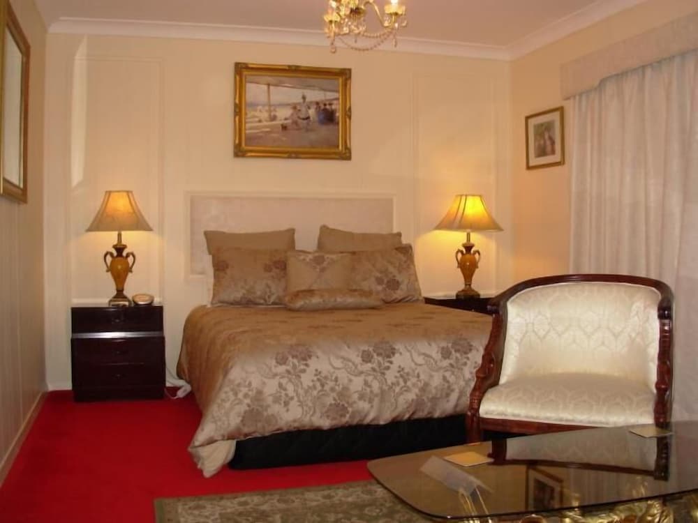 Bathurst Heights Bed and Breakfast