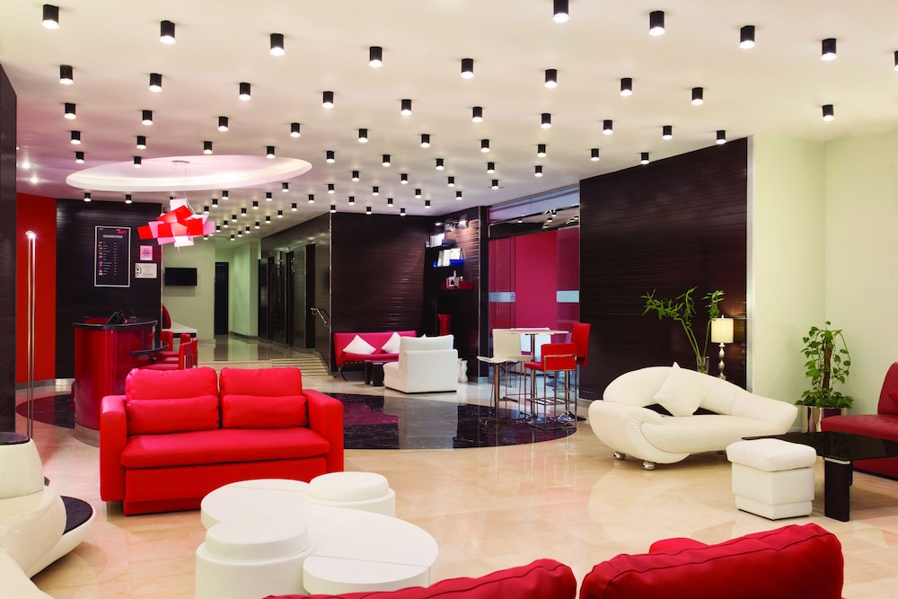 Al Maha Transit Lounge Doha Price