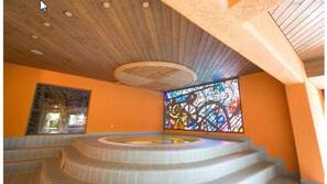 Bain à remous intérieur