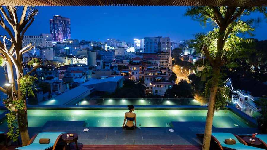 Silverland Yen Hotel