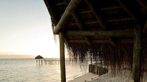 Private beach, white sand, beach towels, snorkeling