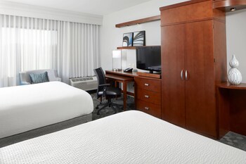 Courtyard Pittsburgh Airport Settlers Ridge