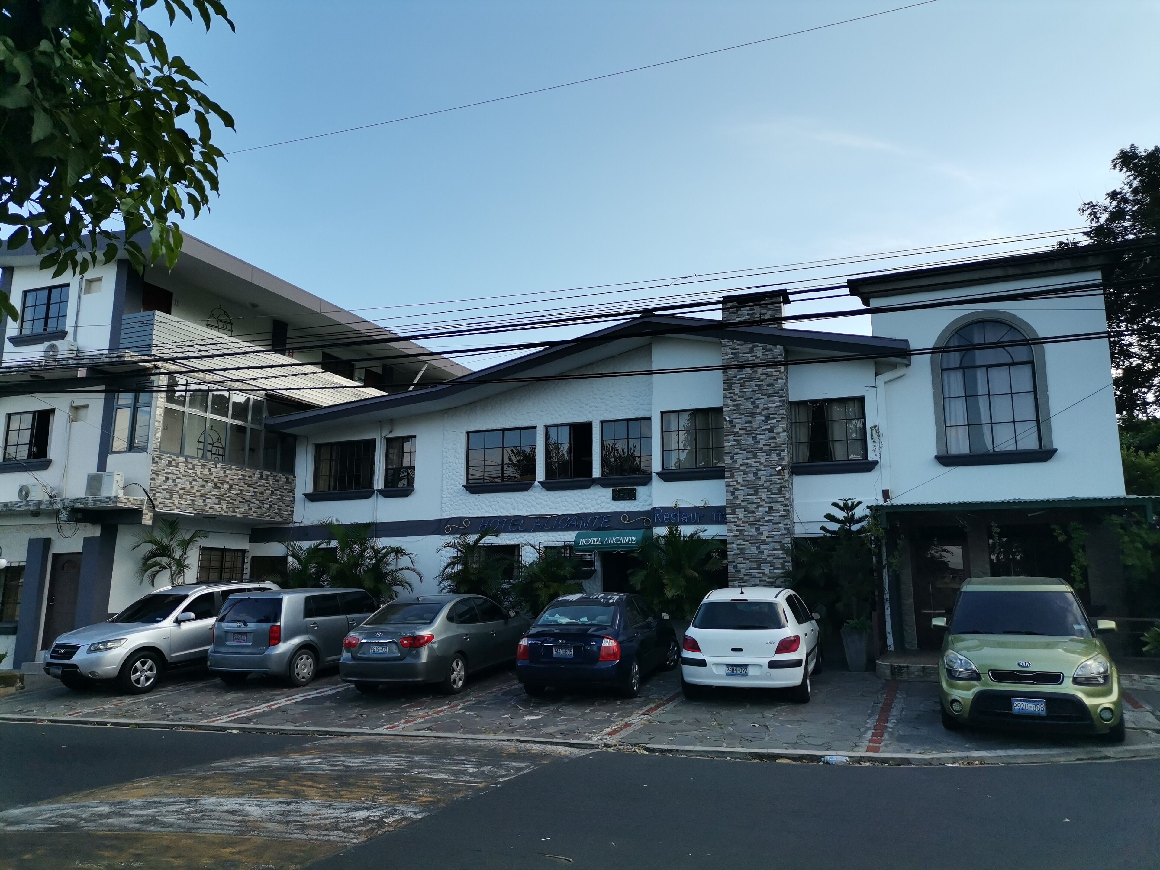 Hotel Alicante San Salvador in Antiguo Cuscatlan in San Salvador, El Salvador