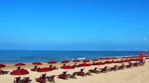 Una spiaggia nelle vicinanze, navetta gratuita per la spiaggia