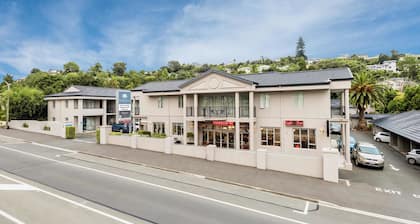 The Hotel Nelson