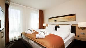 Minibar, in-room safe, desk, soundproofing