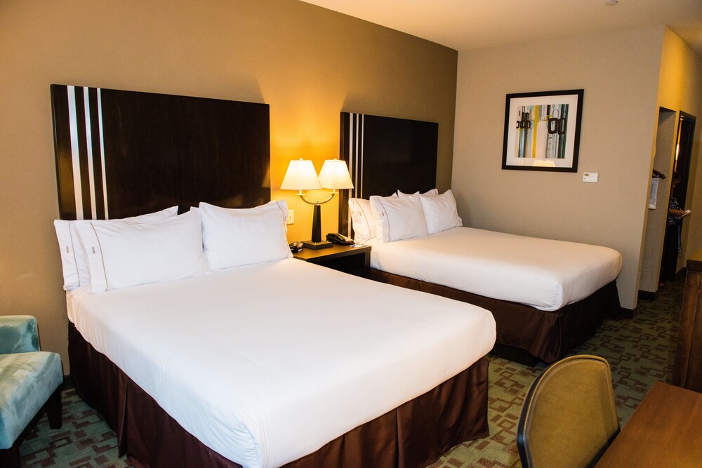 Holiday Inn Express & Suites Houston NW/Beltway 8 West Road, an IHG