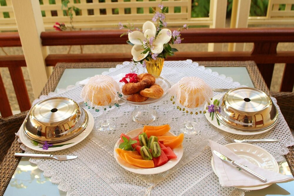 Reid's Place AU250 Deals & Reviews (Brisbane, AUS) Wotif