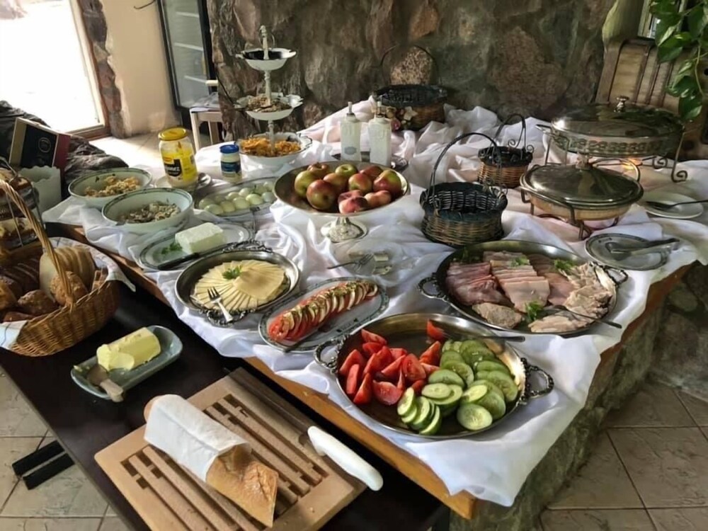 Foto - Dedek Park - historyczny dworek w pięknym Parku Skaryszewskim obok Stadionu Narodowego