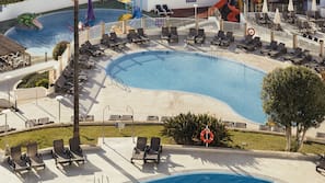 3 outdoor pools, open 9:00 AM to 6:30 PM, pool umbrellas, pool loungers