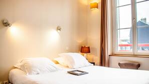 Bureau, chambres insonorisées, Wi-Fi gratuit, draps fournis