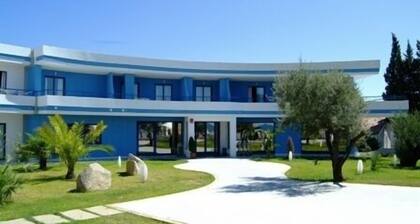 Hotel Club Cala Longa
