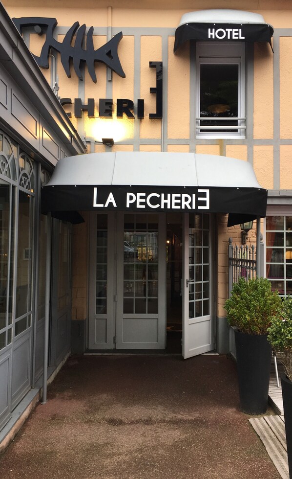 Hôtel restaurant La pêcherie à CourseullessurMer