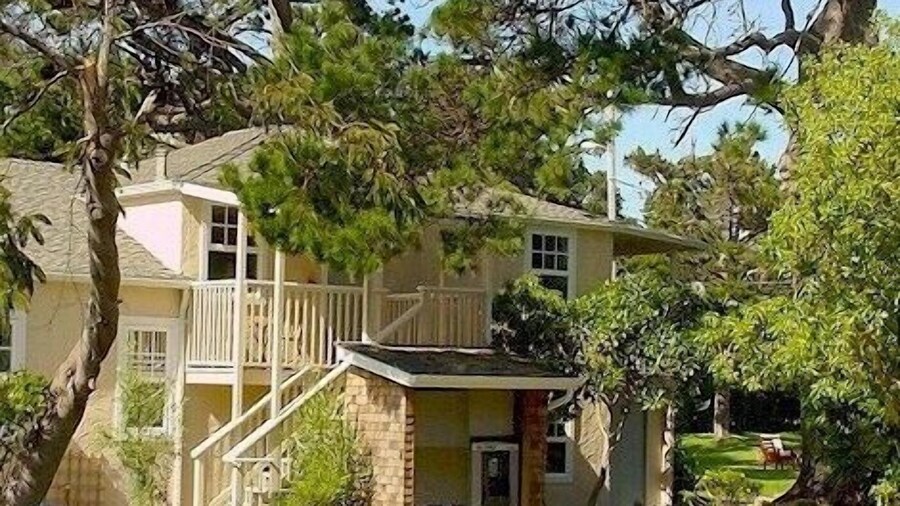 Bide-A-Wee Inn