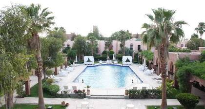 Hotel Karam Palace