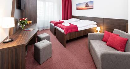 Hotel Plus