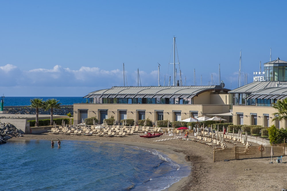 Primary image, Hotel Riviera dei Fiori