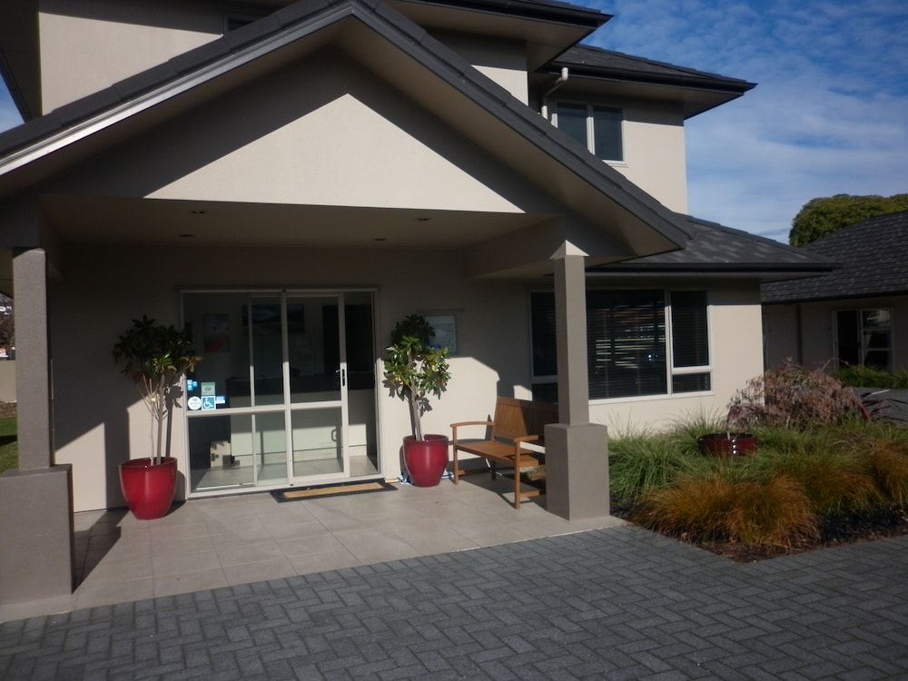 Promo 87 Off Executive On Fenton Rotorua Newzealand Cheap - 