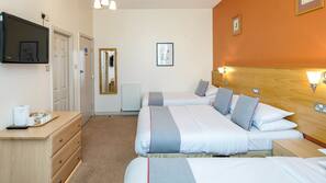 Iron/ironing board, free WiFi, linens