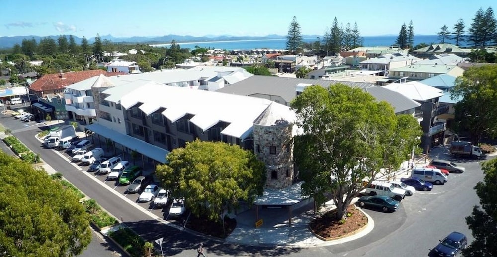 Aerial view, Byron Bay Hotel & Apartments