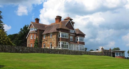 Highbullen Hotel Golf and Country Club