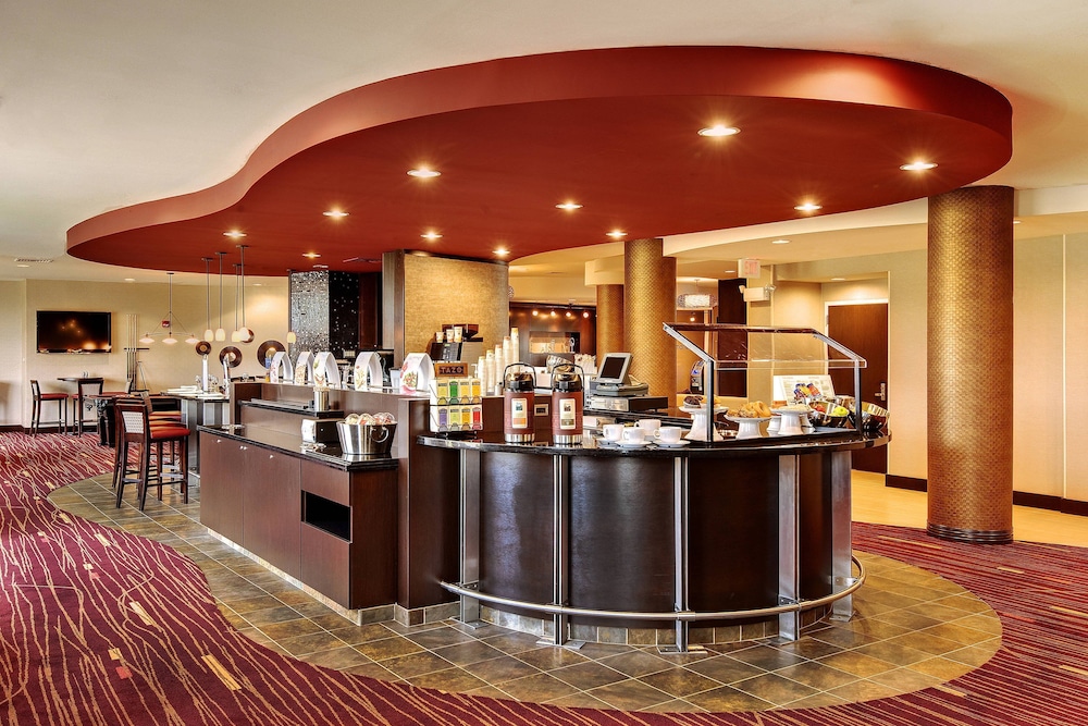 Courtyard by Marriott Keene Downtown in Keene Best Rates & Deals on