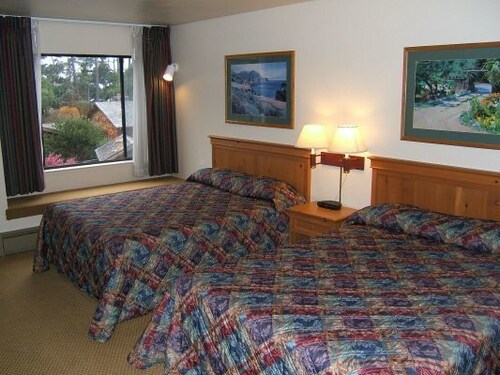 Pacific Gardens Inn Pacific Grove Usa Best Price Guarantee