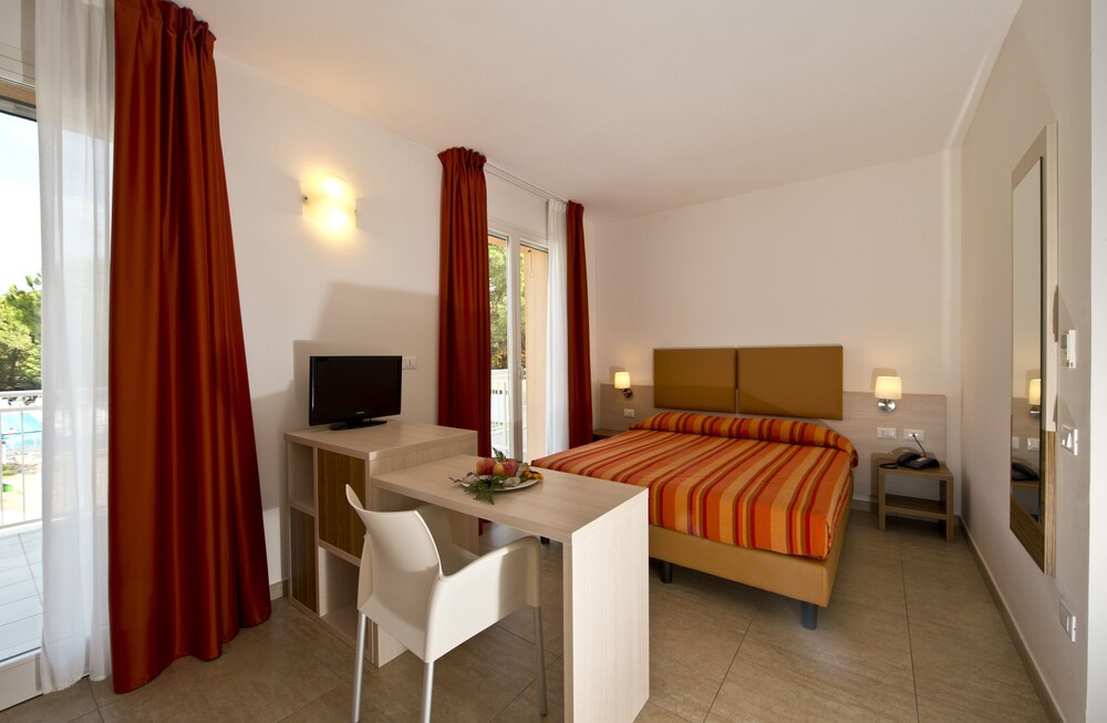 Club Village Hotel Spiaggia Romea In Comacchio Cheap