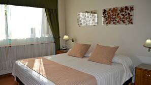 Roupas de cama premium, cofres nos quartos