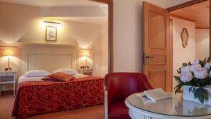 Literie de qualité supérieure, minibar, coffres-forts dans les chambres