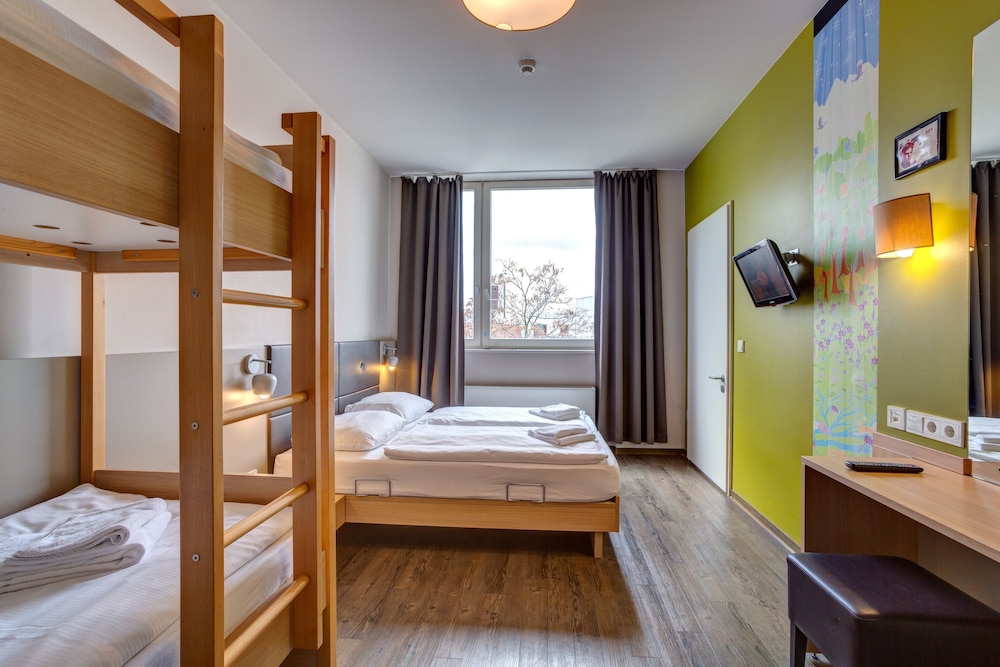 Foto - MEININGER Hotel Berlin Mitte