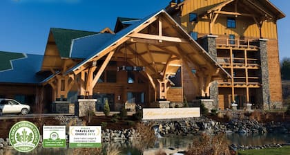 Hope Lake Lodge & Indoor Waterpark