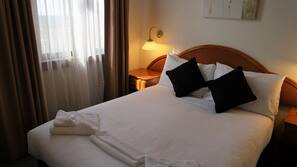 Minibar, individually decorated, desk, blackout drapes