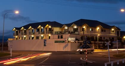 Broadway Motel