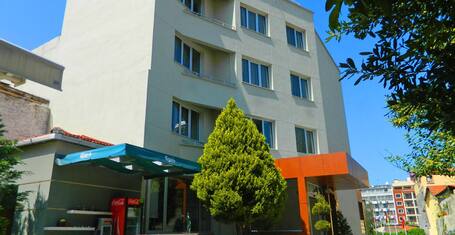 Mom Hotel 2021 Pictures Reviews Prices Deals Expedia Ca