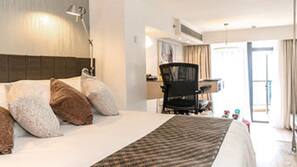 In-room safe, desk, soundproofing, iron/ironing board