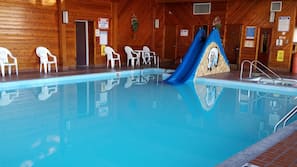 Indoor pool, seasonal outdoor pool, sun loungers