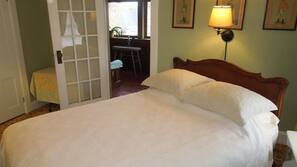Iron/ironing board, cribs/infant beds, free WiFi