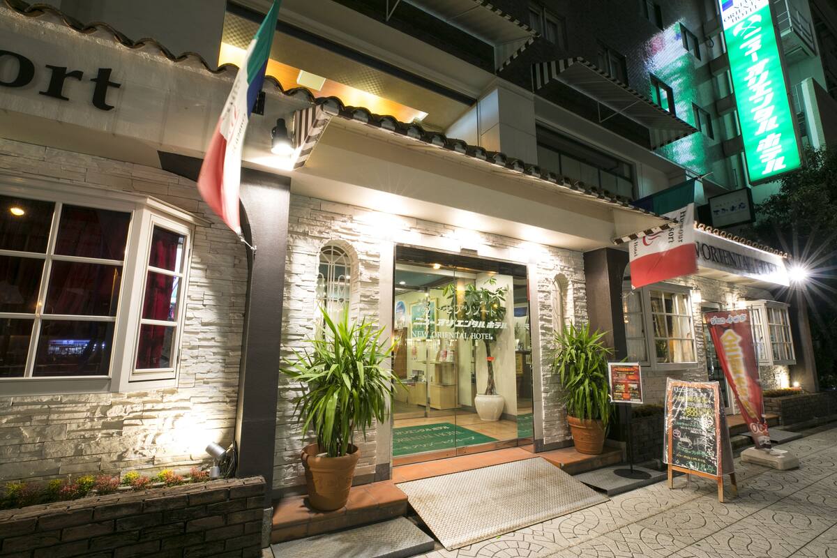 ニュー オリエンタル ホテル 口コミ 部屋写真 料金 お得情報 エクスペディア