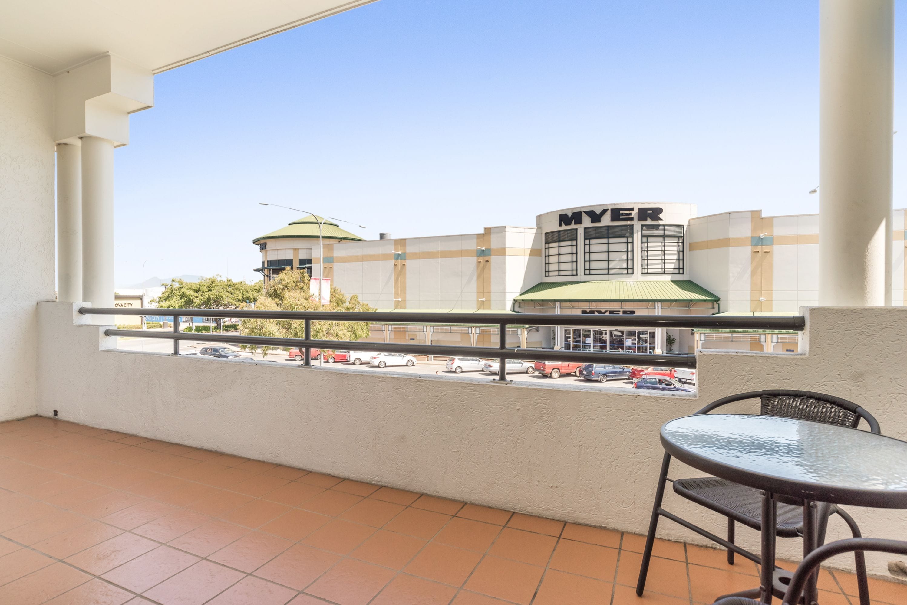 Mid City Luxury Suites