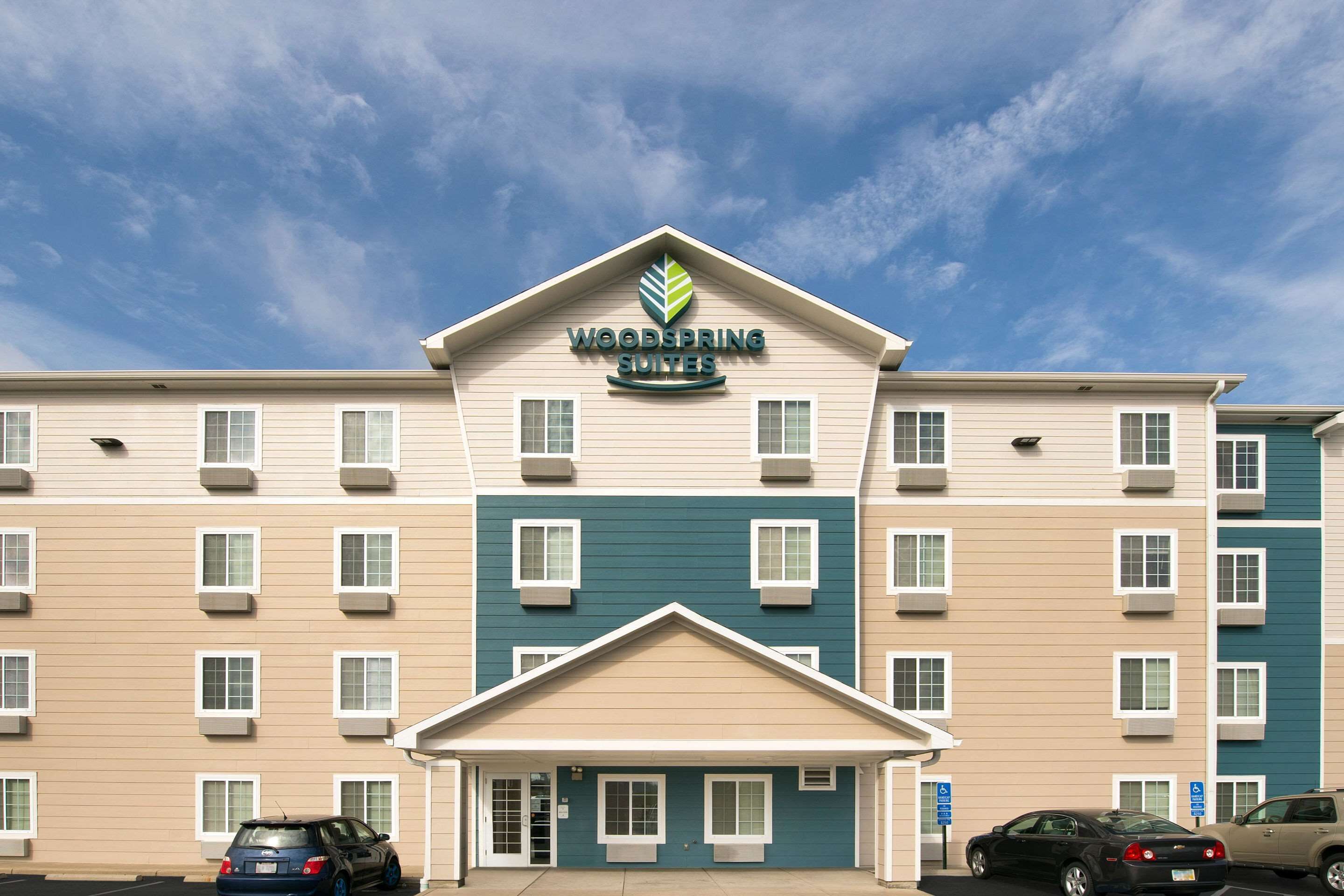 Woodspring Suites Cleveland Avon In Cleveland Oh Expedia