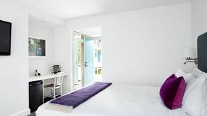 Premium bedding, pillowtop beds, in-room safe, individually furnished
