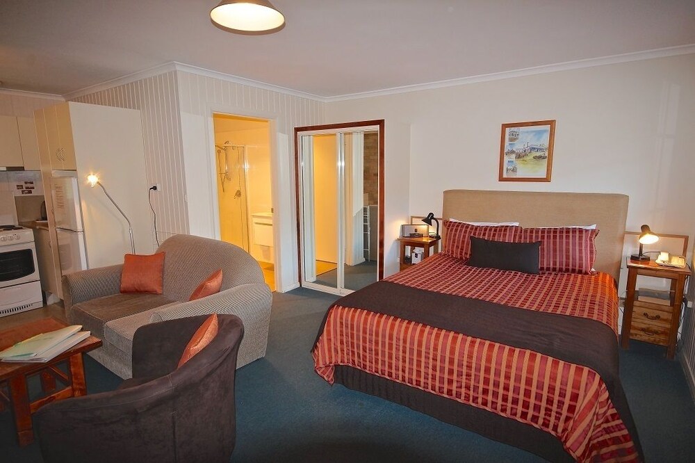 Port Arthur Villas