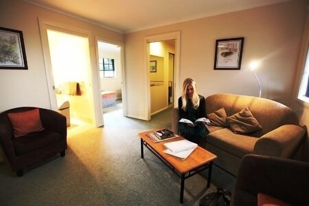 Port Arthur Villas