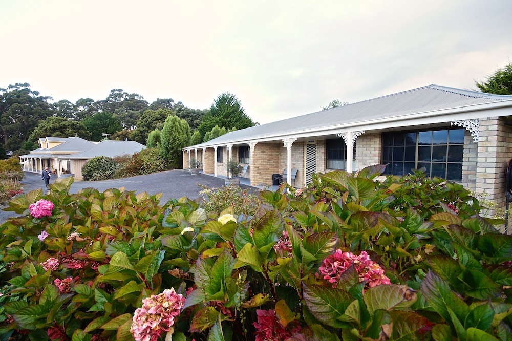 Exterior, Port Arthur Villas