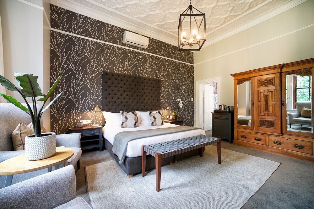 Bonne Esperance Boutique Guest House and Studio Apartments in Cape Town Best Rates & Deals on